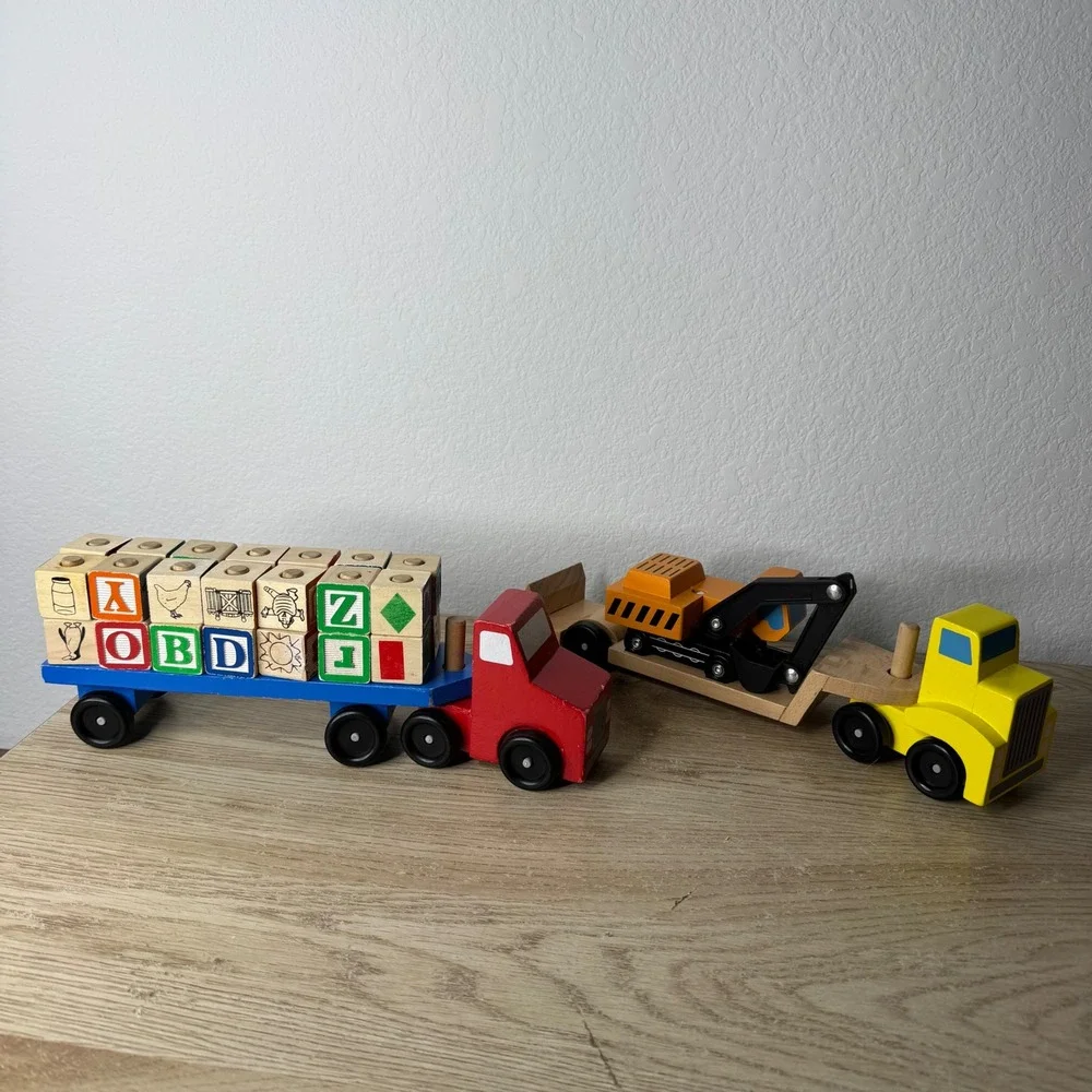 Melissa & Doug Wooden Alphabet Truck Blocks and‎ Trailer Excavator Toy Set